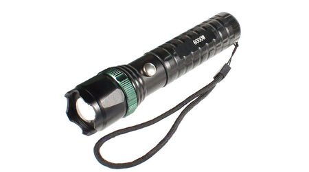 купите Светодиодный фонарь аккумуляторный UltraFire 8000W (Cree XP-G Q5) 500 люмен в Хабаровске